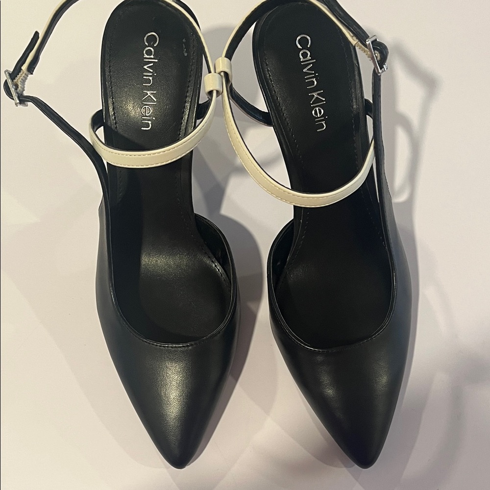 NWOT Calvin Klein Black and Cream Slingback Heels